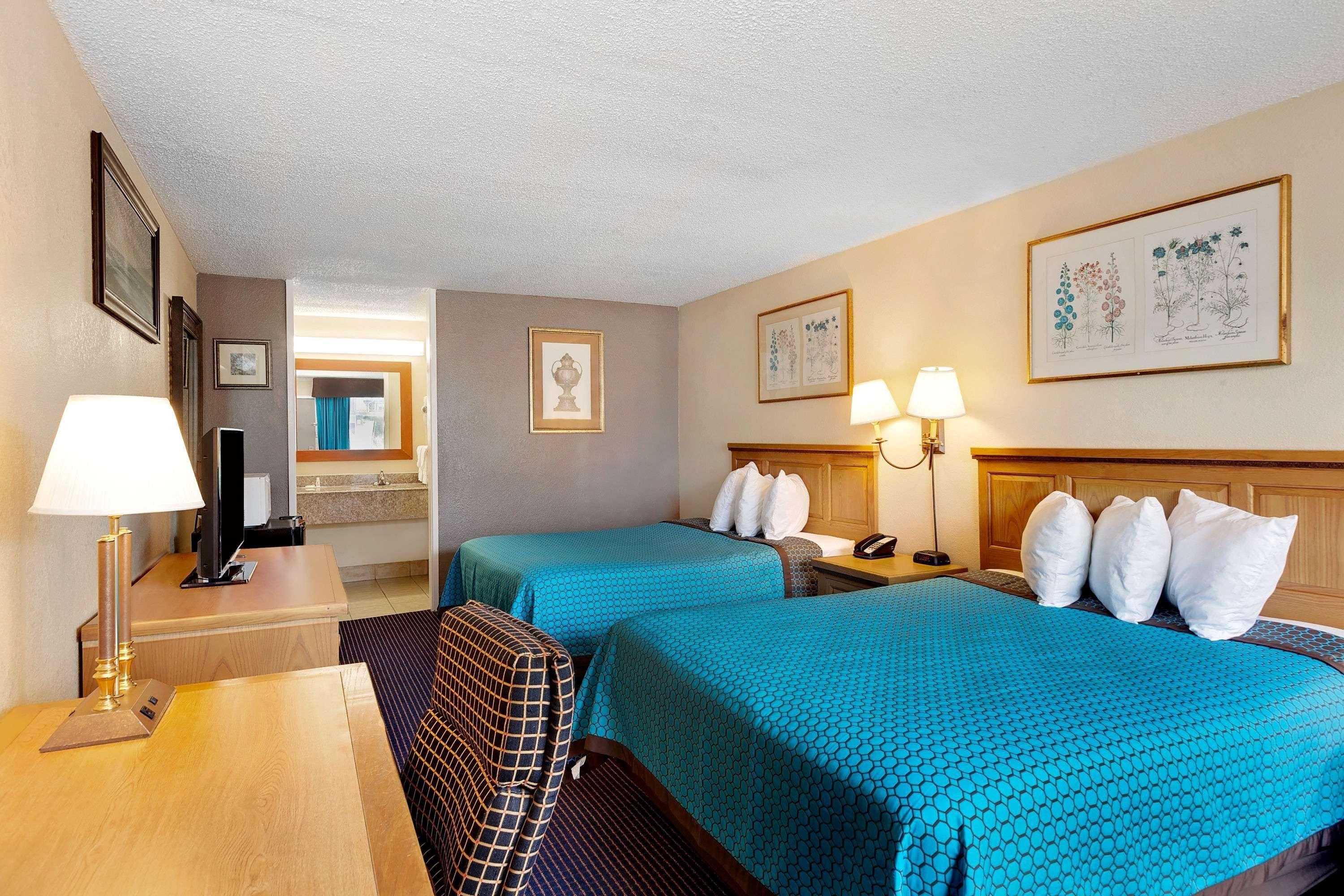 Days Inn By Wyndham Lafayette Near Lafayette Airport Extérieur photo