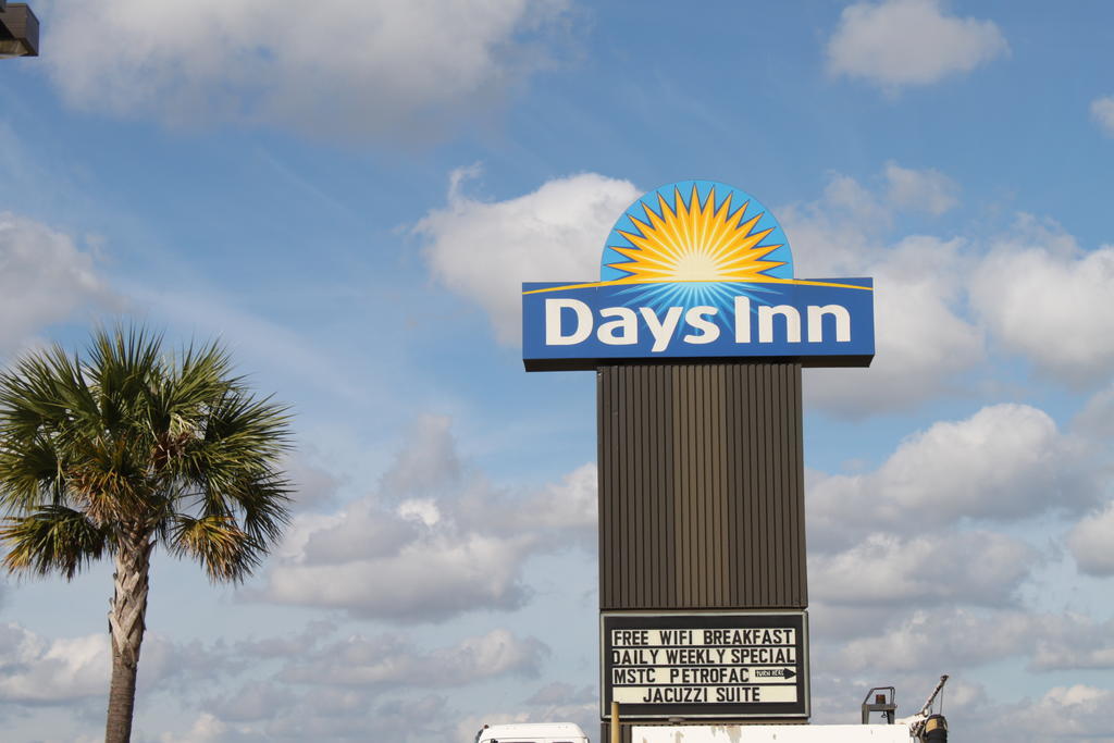 Days Inn By Wyndham Lafayette Near Lafayette Airport Extérieur photo